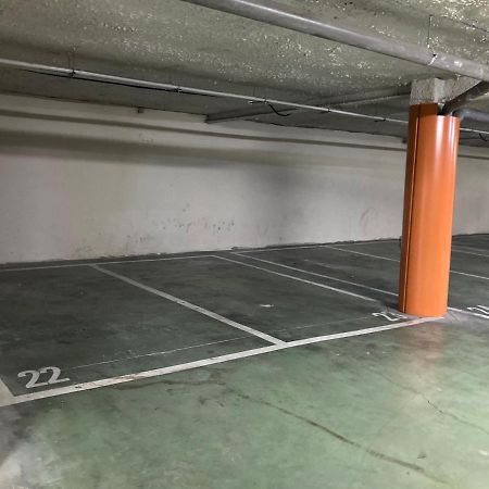 Apartamento Grande, 2 Dormitorios, Garaje Gratis マドリード エクステリア 写真
